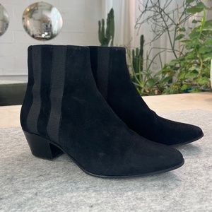 Saint Laurent Suede Pointed Toe Chelsea Boots